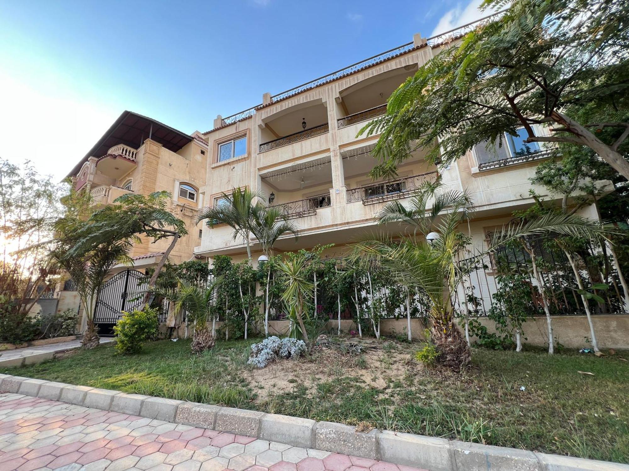 Ghaly's 1 Apartment Cairo