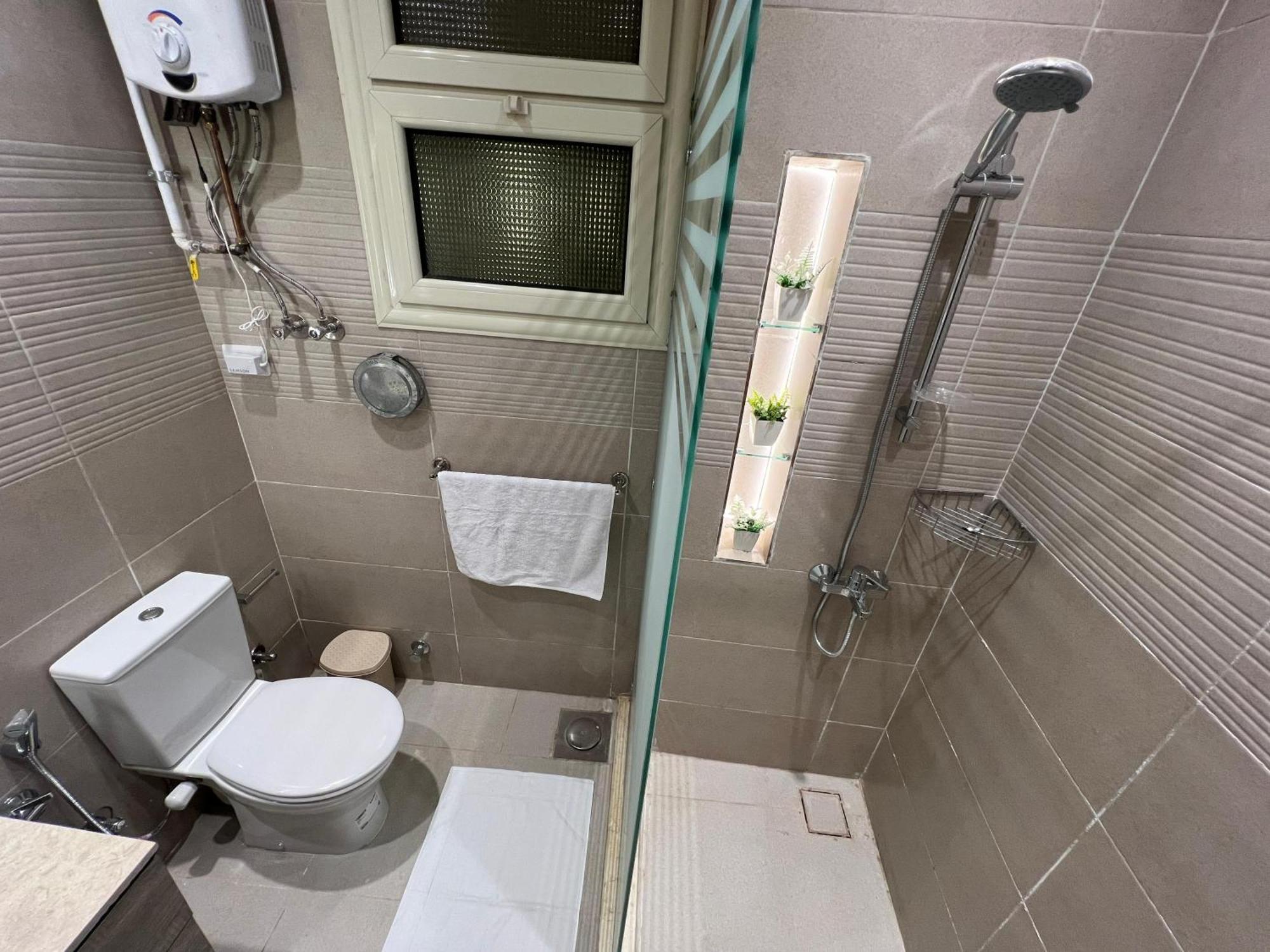 Apartment Ghaly's 1 *