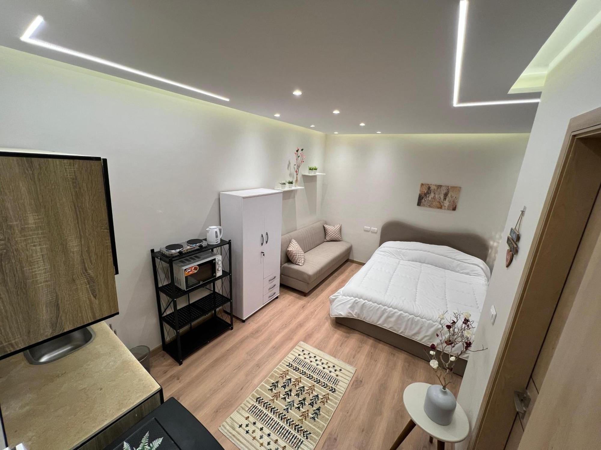 Apartment Ghaly's 1 *